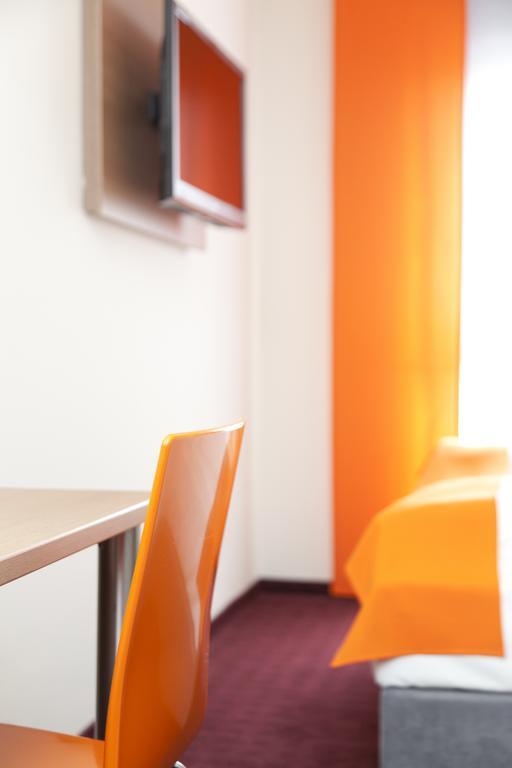 Mcdreams Hotel Moenchengladbach Ngoại thất bức ảnh